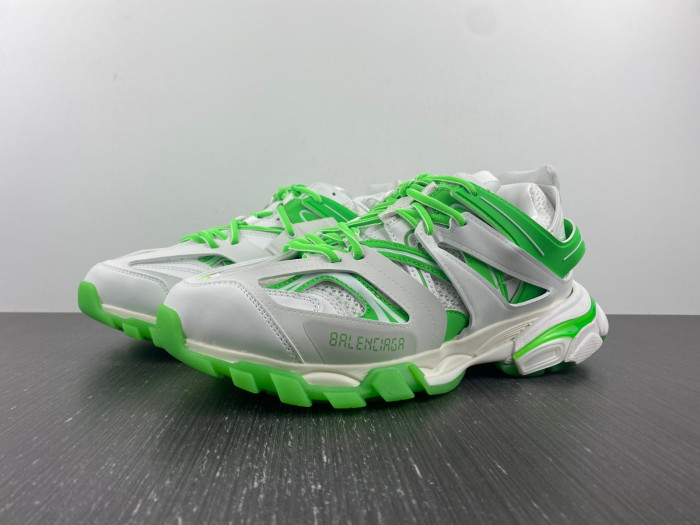 blcg track white green 542436 w3nu2 9035