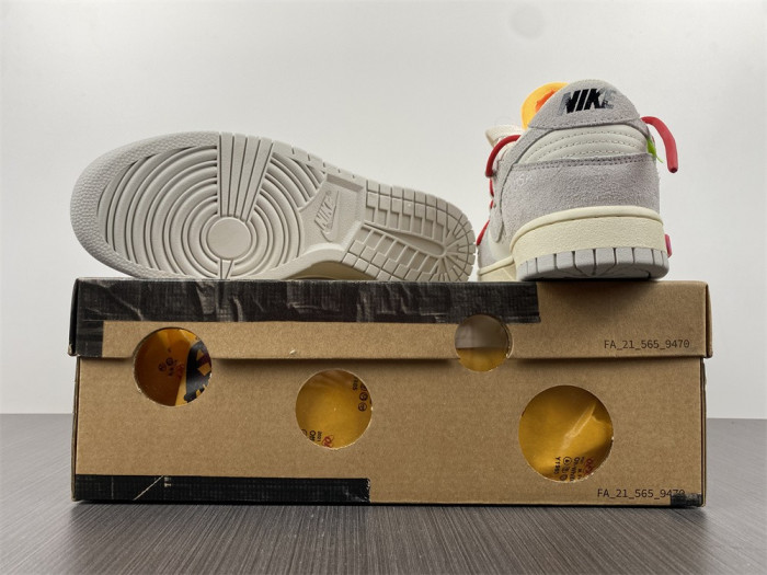 nike dunk low lot 40 dj0950-103