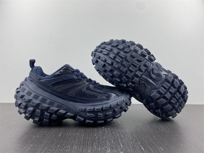 blcg defender 542022 w2dm1 4810