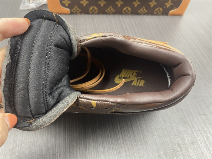 air jordan 1 ow top (with case)