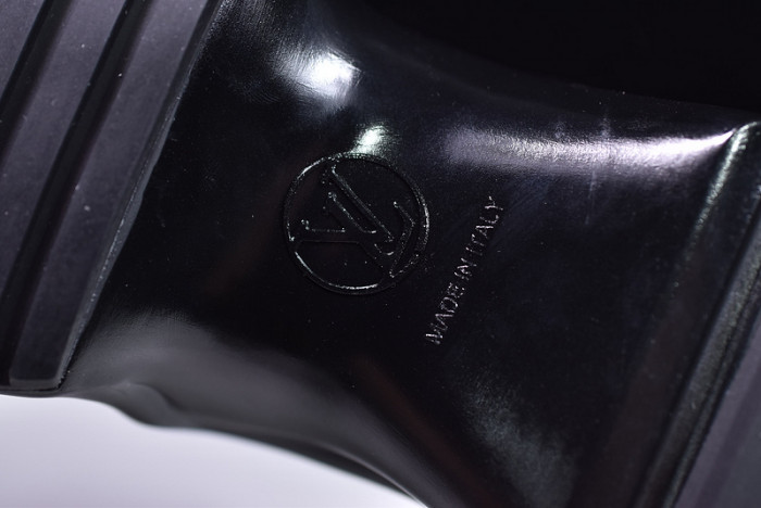 louiv archlight sneaker