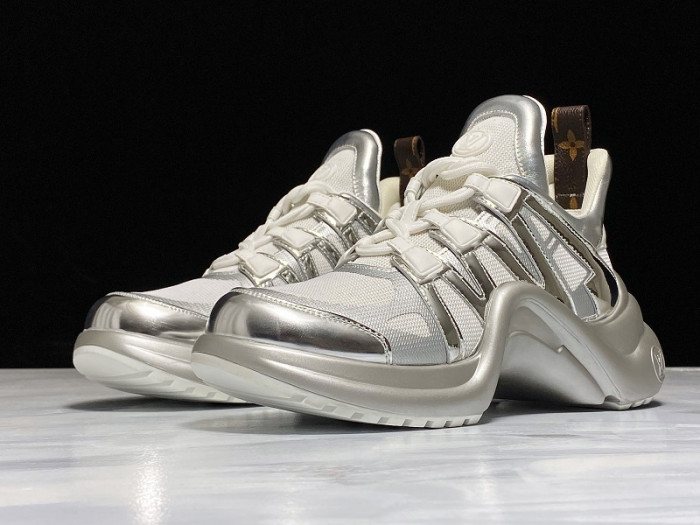 louiv archlight sneaker