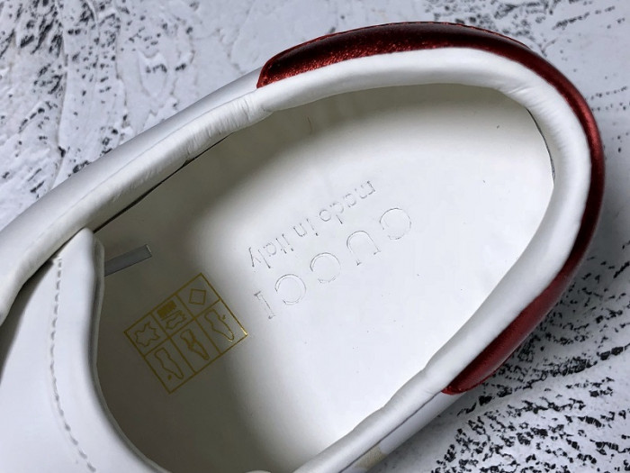 G*u*i ace embroidered low-top sneaker white with logo