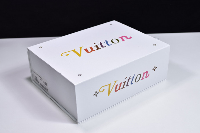 louiv archlight sneaker