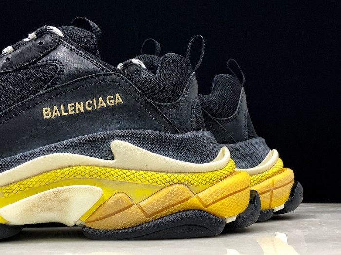 blcg sneaker triple.s.gomma black-yellow