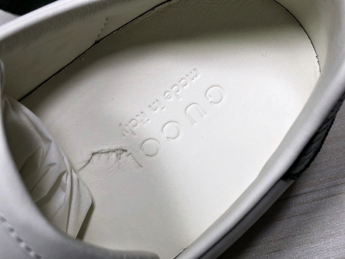 G*u*i ace embroidered low-top sneaker