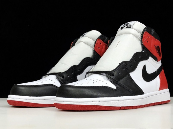 air jordan 1 black toe 555088-125