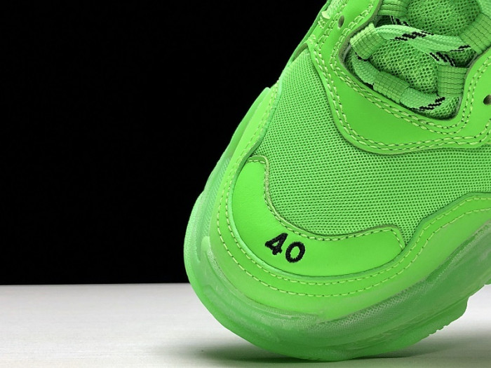 blcg sneaker triple.s.gomma "neon green"541624 w09ol 3801