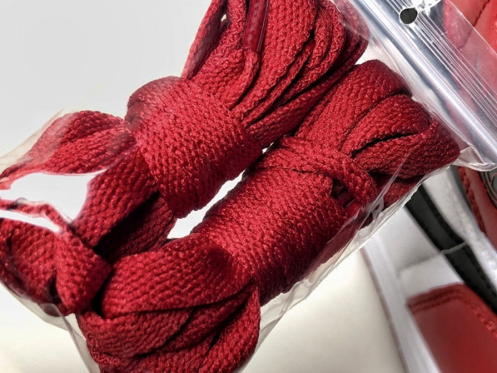 air jordan 1 retro high og chicago bulls 555088-101