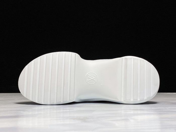 louiv archlight sneaker