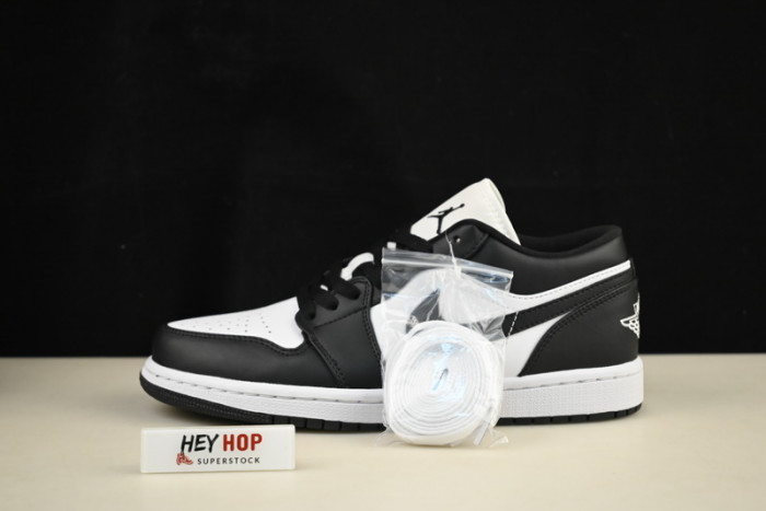 air jordan 1 low wmns “panda” dc0774-101