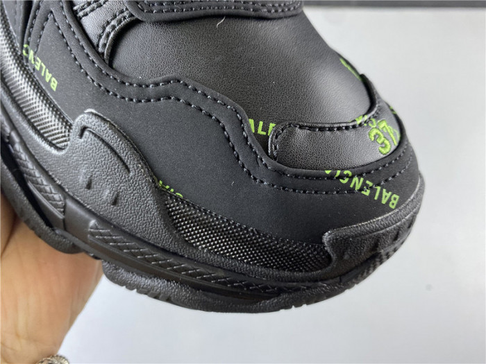 blcg sneaker triple.s.gomma black 524039 w2fa1 7633