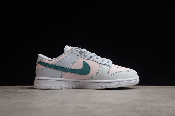 nike dunk low gs “mineral teal” fd1232-002