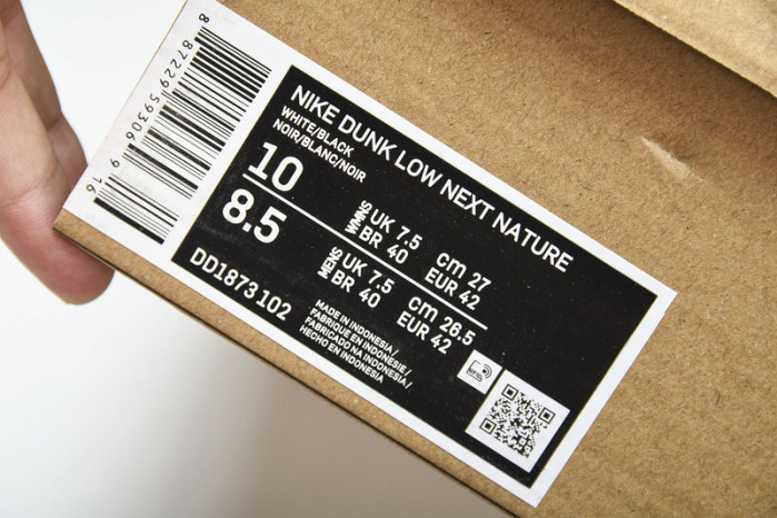 nike dunk low wmns next nature white black dd1873-102