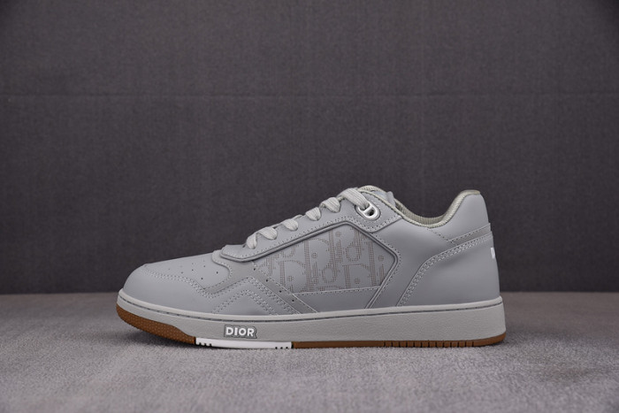 d10r b27 sneaker