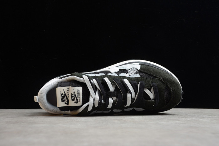 sacai nike ldwaffle black anthracite white cv1363-001