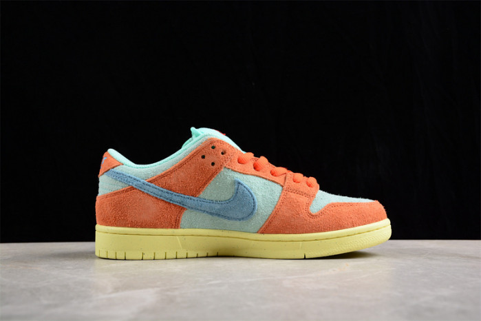 nike sb dunk low “noise aqua” dv5429-800