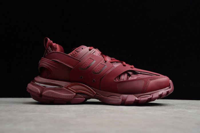 blcg track trainer dark red 542023-w2la-5504