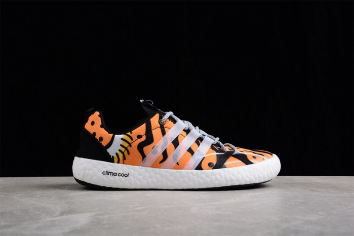 terrex cc boat graphic