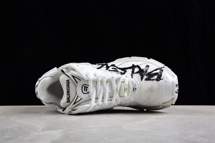 blcg runner 677402 w3rbq 9010