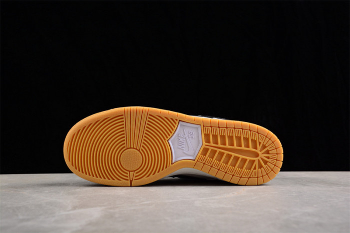 nike sb dunk low “white gum” cd2563-101