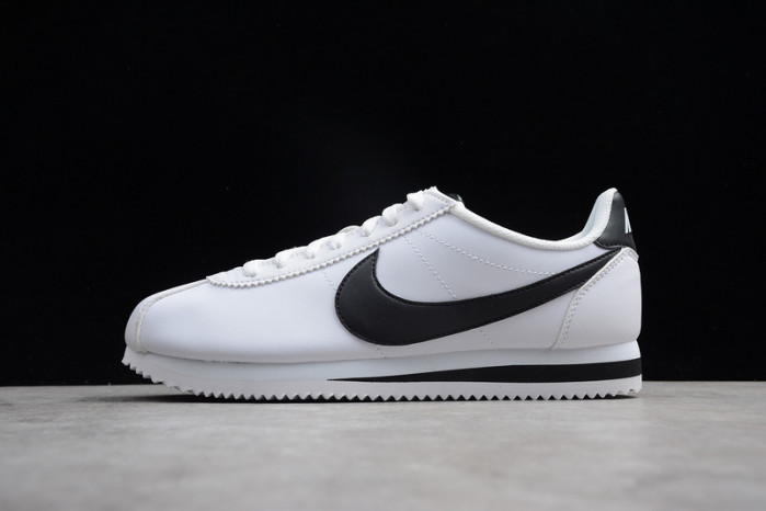 nike classic cortez white black 807471-101