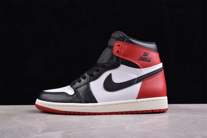 air jordan 1 high og “black toe reimagined” dz5485-106