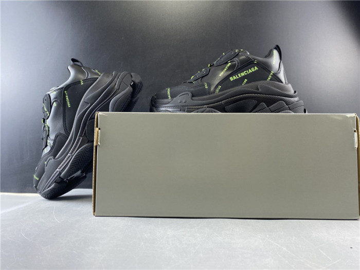 blcg sneaker triple.s.gomma black 524039 w2fa1 7633