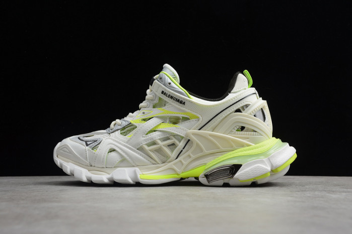 blcg track.2 beige luorescent yellow (w) 568615w2gn55819