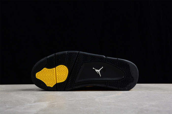 air jordan 4 retro thunder (2023) dh6927-017
