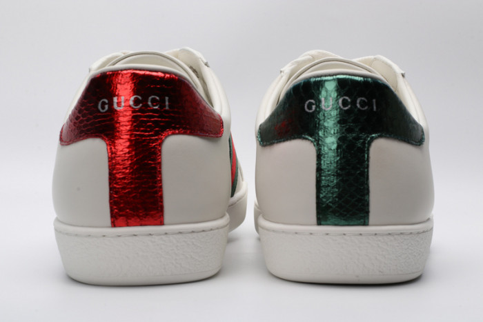 G*u*i ace embroidered low-top sneaker white with bee