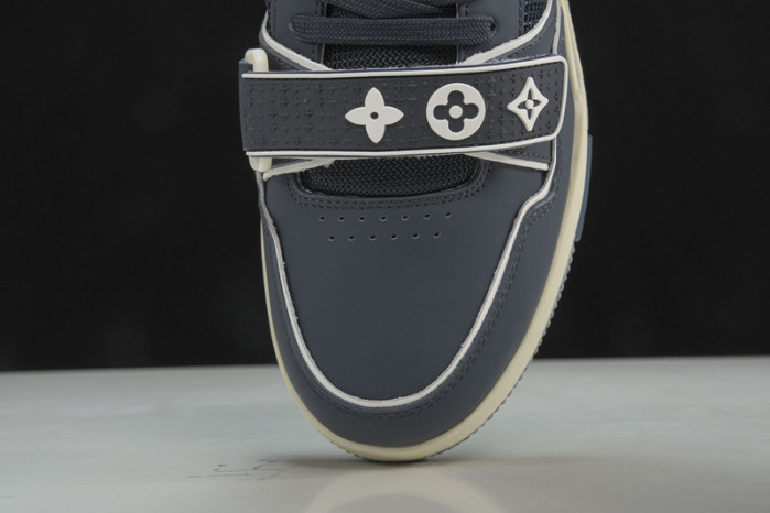 louiv trainer sneaker low