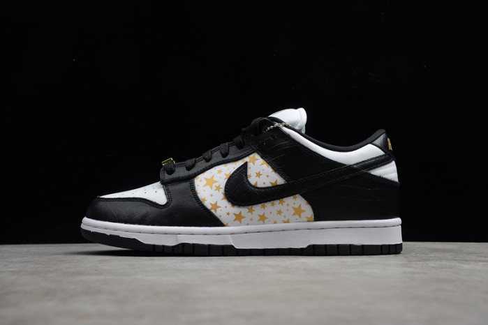 nike sb dunk low S*p*e stars black (2021) dh3228-102
