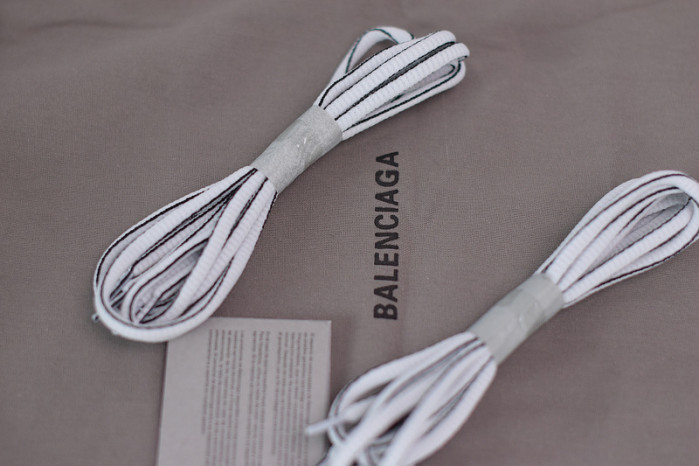 blcg track trainer white and black 542436 w3ac1 9010