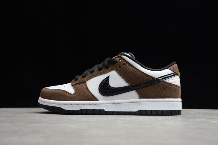 nike sb dunk low white black trail end brown 304292-102