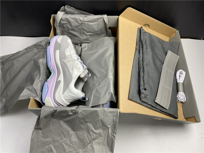 blcg sneaker triple.s.gomma gray purple and pink 536737 w2fw1 1977