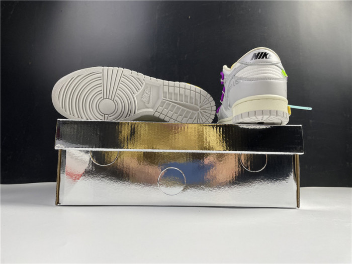 nike dunk low lot 21 dm1602-100