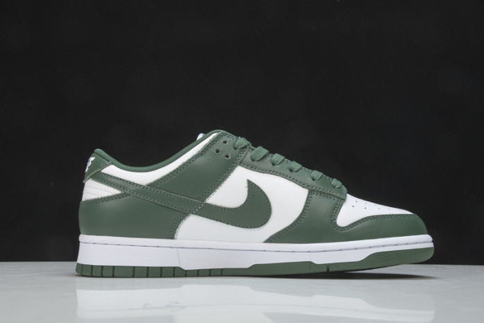 nike dunk low michigan state dd1391-101