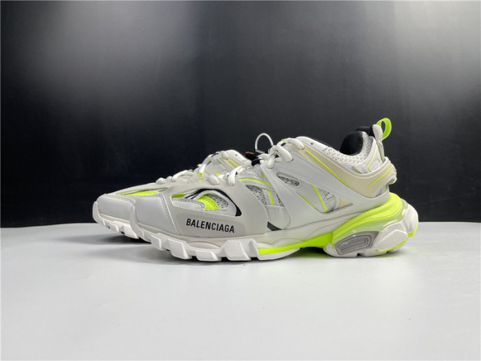 blcg track trainer white yellow 542436 w3nu2 7660