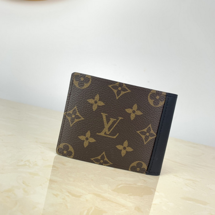 louiv wallet 11.5*9*1.5cm
