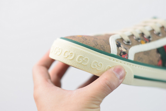 G*u*i rhyton sneaker