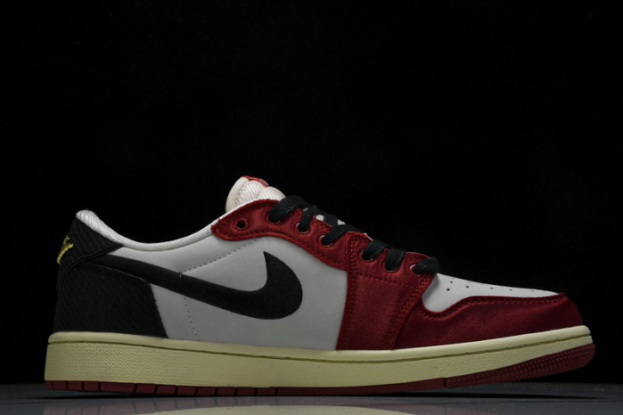 trophy room x air jordan 1 low og “away” fn0432-100