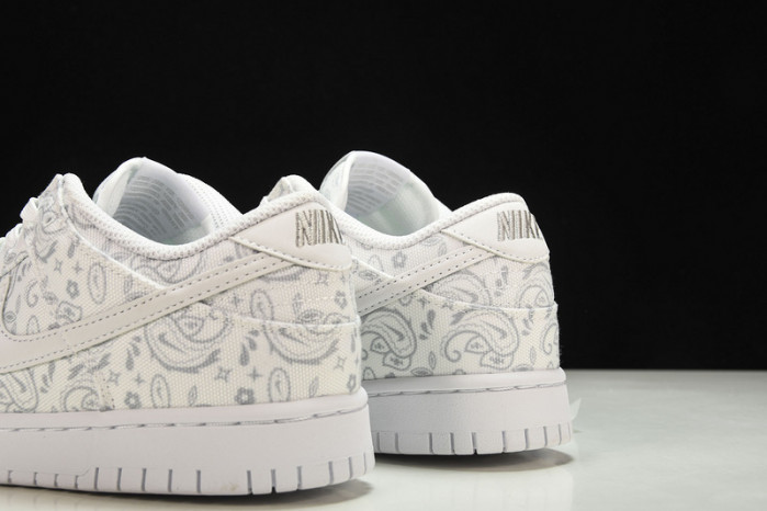 nike dunk low wmns white paisley dj9955-100