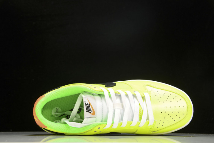 nike dunk low “glow in the dark” fj4610-702