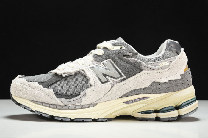 new balance 2002r protection pack rain cloud m2002rda