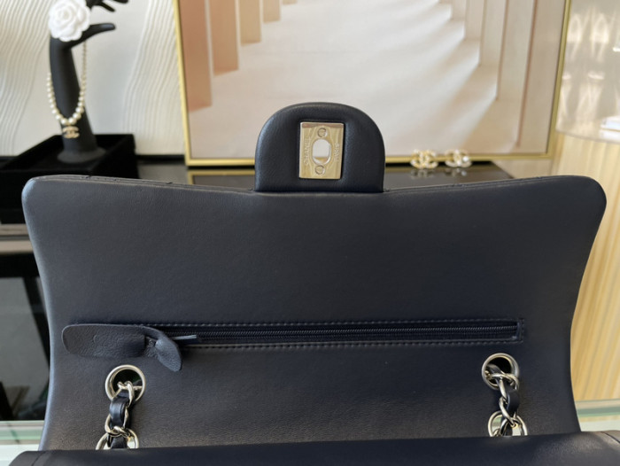 c*h*a*nel flap lambskin bag as1112