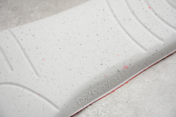 blcg sneaker triple.s.gomma red 524039 w2fa1 7632