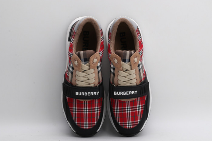 bur sneaker