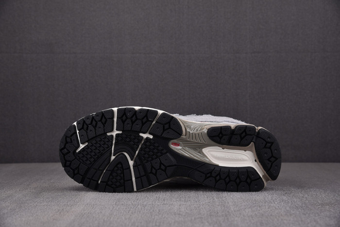 new balance 2002r protection pack grey m2002rdm