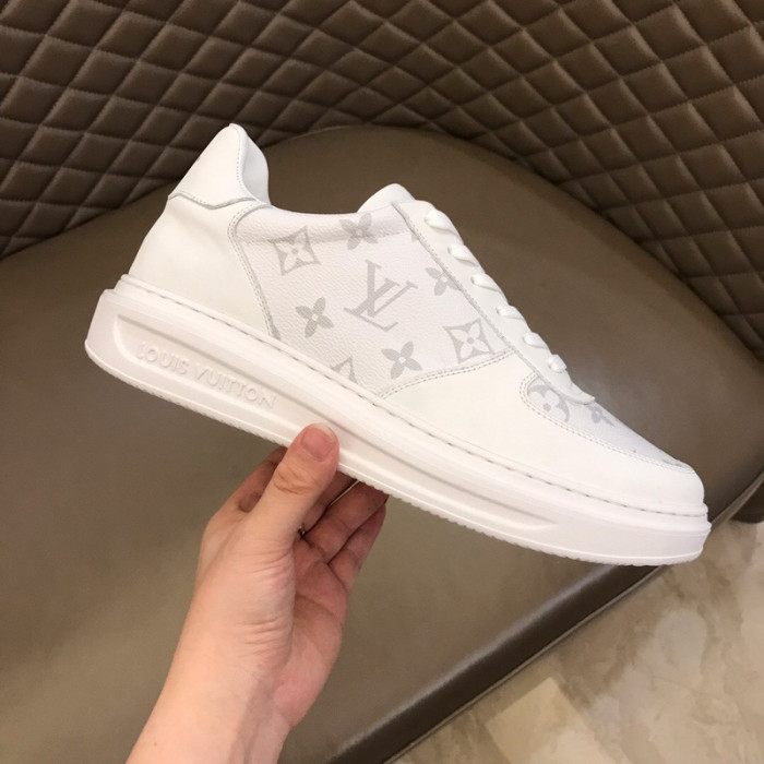 louiv beverly hills sneaker